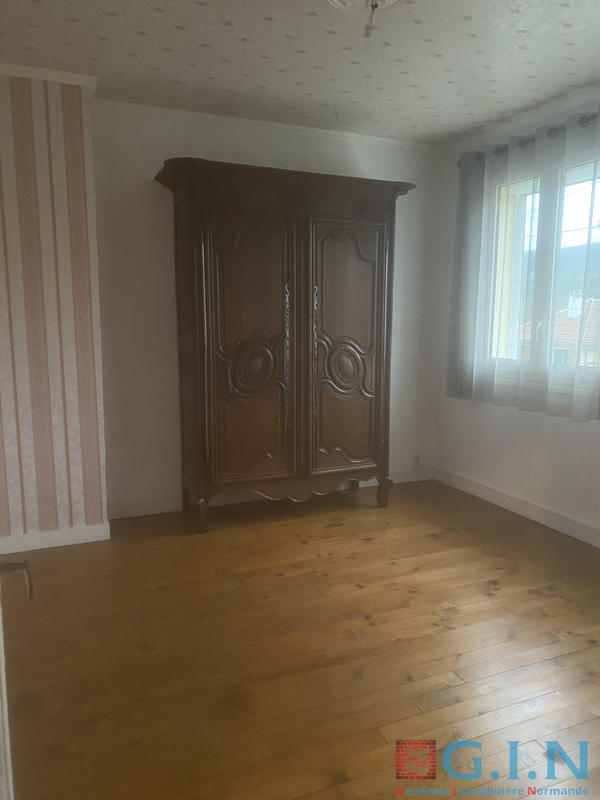 Maison - 106 m² - 6 pièces