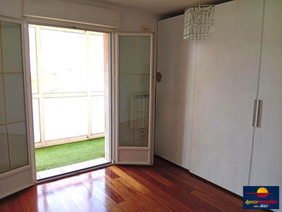 Appartement - 79 m² - 4 pièces