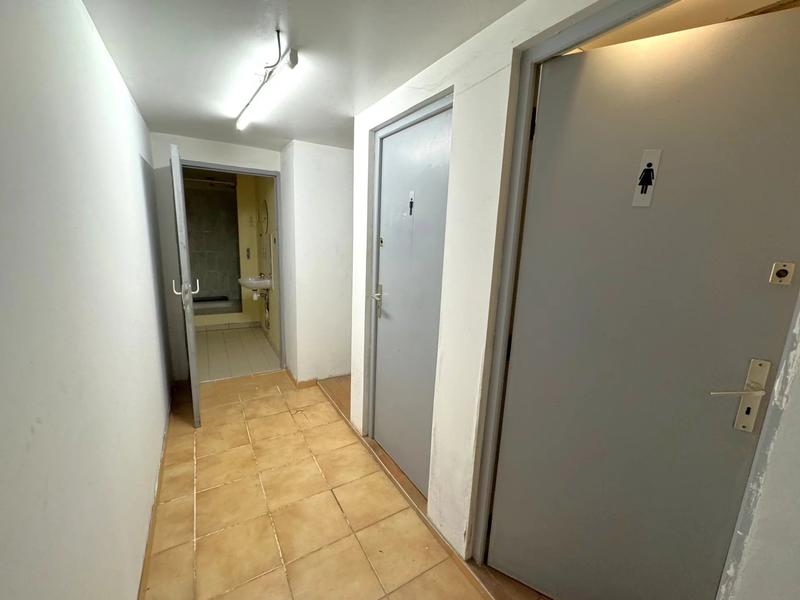 Bureau - 2 266 m² - 6 pièces