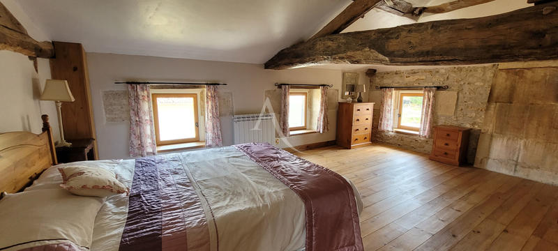 Maison - 190 m² - 8 pièces