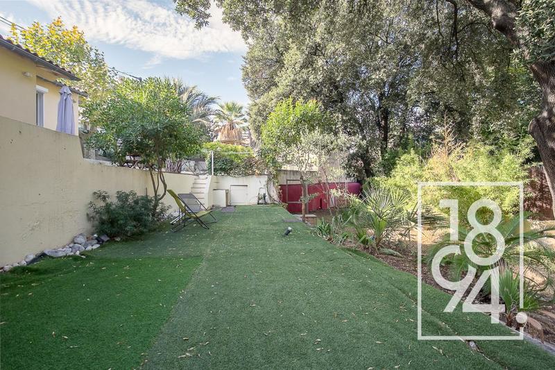 Maison - 150 m² - 5 pièces