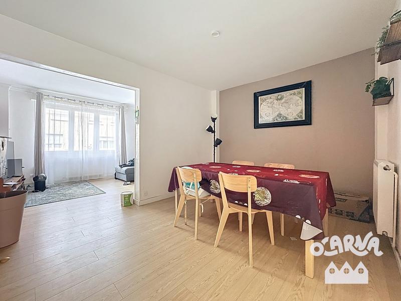 Maison - 102 m² - 5 pièces