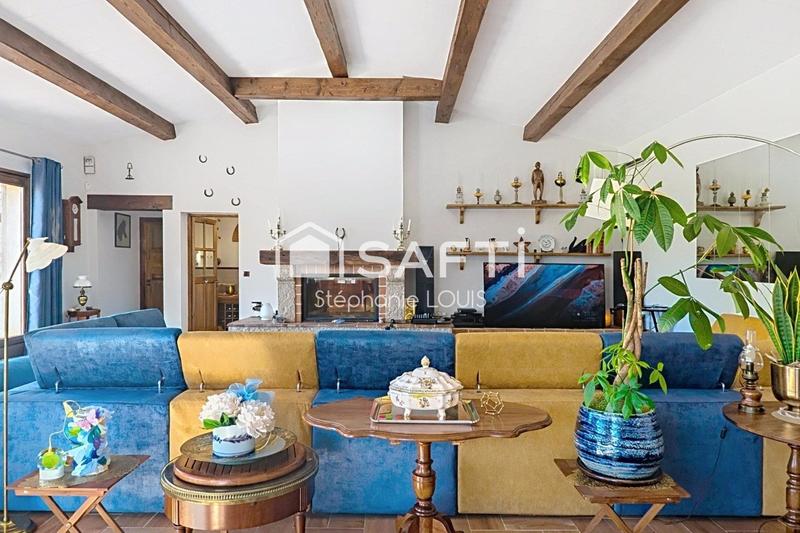 Maison - 193 m² - 6 pièces