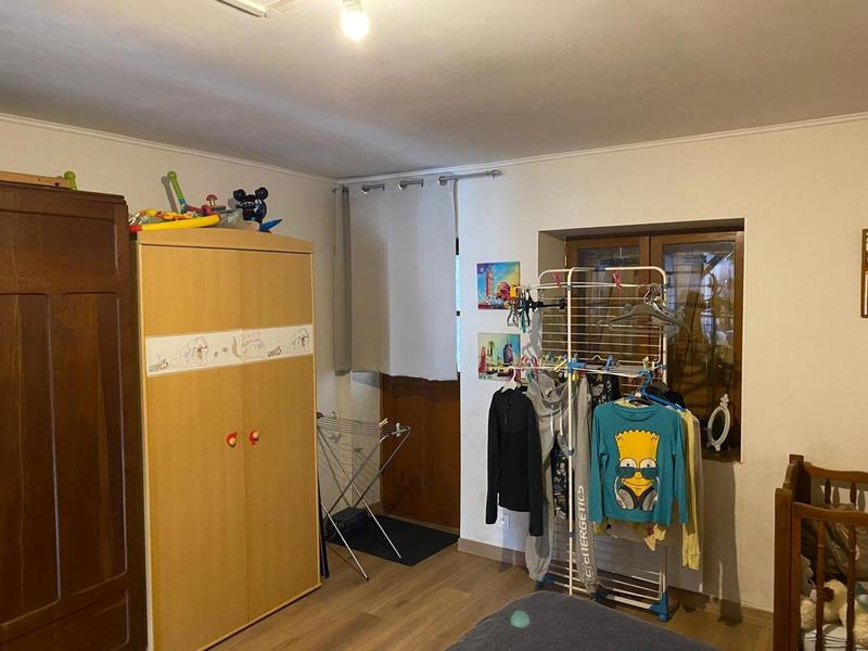 Appartement - 94 m² - 5 pièces