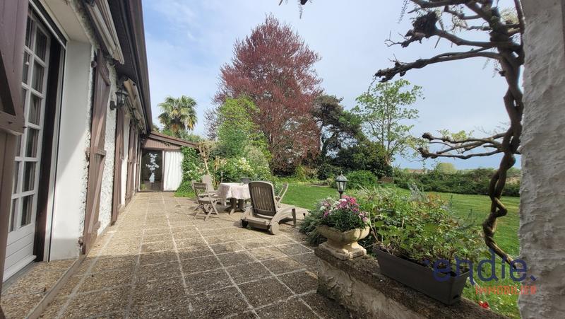 Viager - Maison de village - 140 m² - 7 pièces