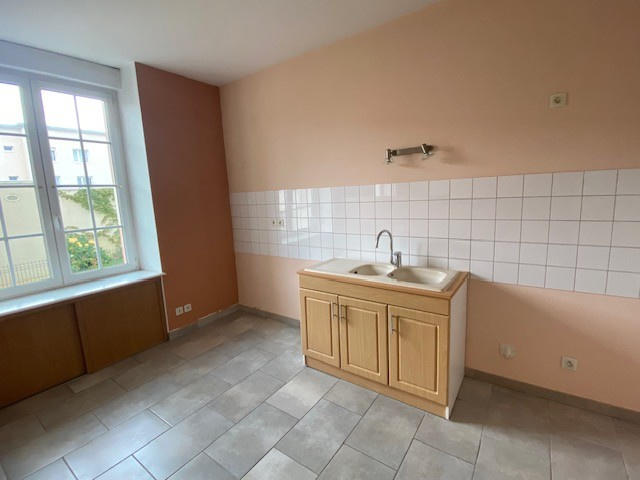Appartement - 90 m² - 3 pièces
