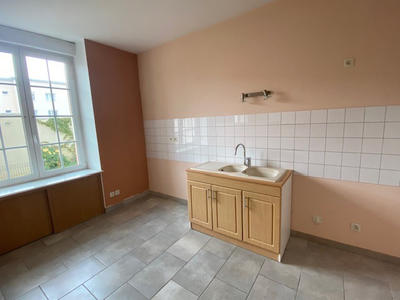 Appartement - 90 m² - 3 pièces