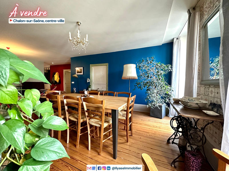 Appartement - 140 m² - 6 pièces