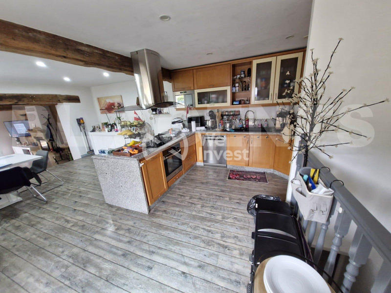 Maison - 111 m² - 4 pièces