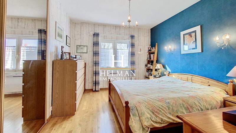 Maison - 145 m² - 7 pièces