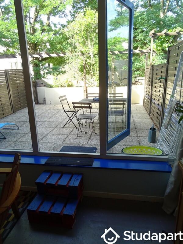 Chambre - 10 m² - 1 pièce