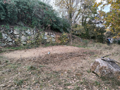 Terrain constructible - 1 070 m²