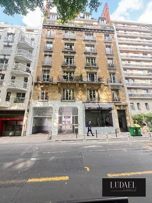 Parking / Garage - 10 m²