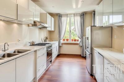 Appartement - 138 m² - 5 pièces