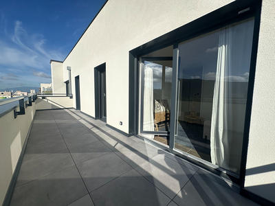 Appartement - 101 m² - 4 pièces