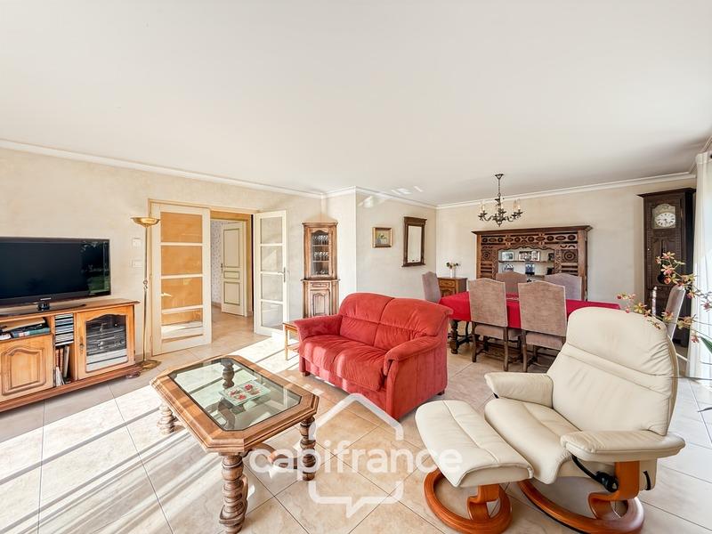 Maison - 144 m² - 6 pièces