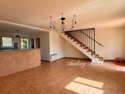 Maison - 85 m² - 4 pièces