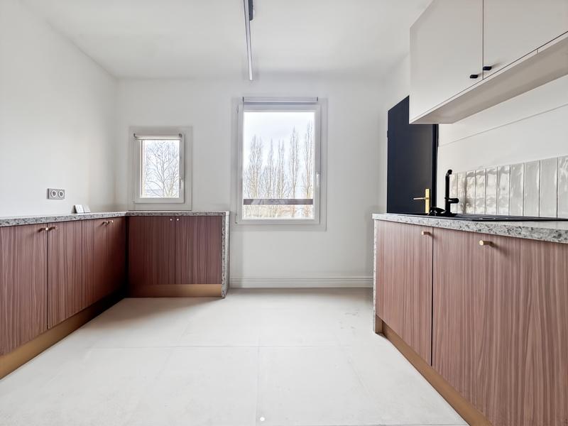 Appartement - 84 m² - 4 pièces