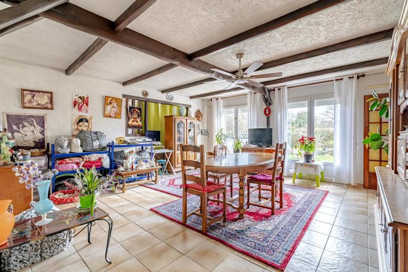 Maison - 95 m² - 4 pièces