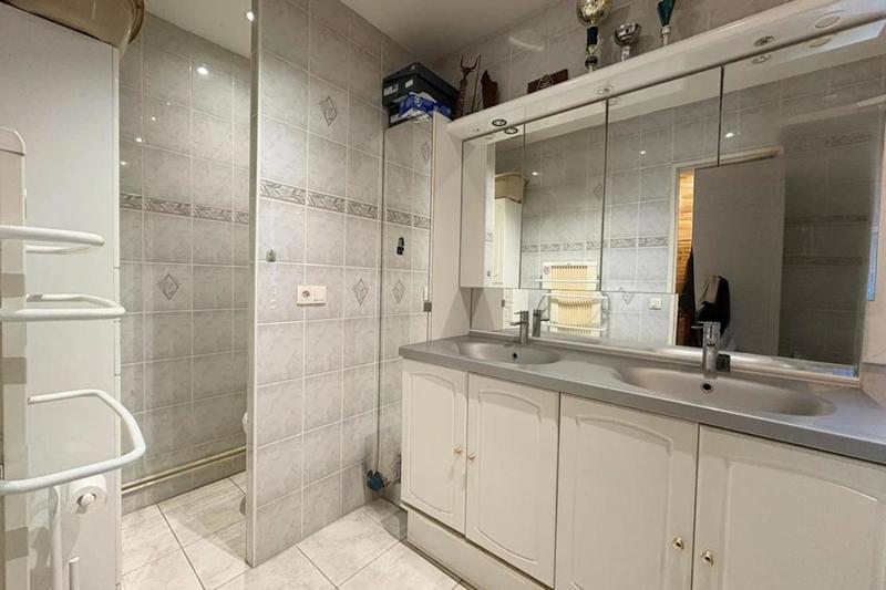 Villa - 98 m² - 5 pièces