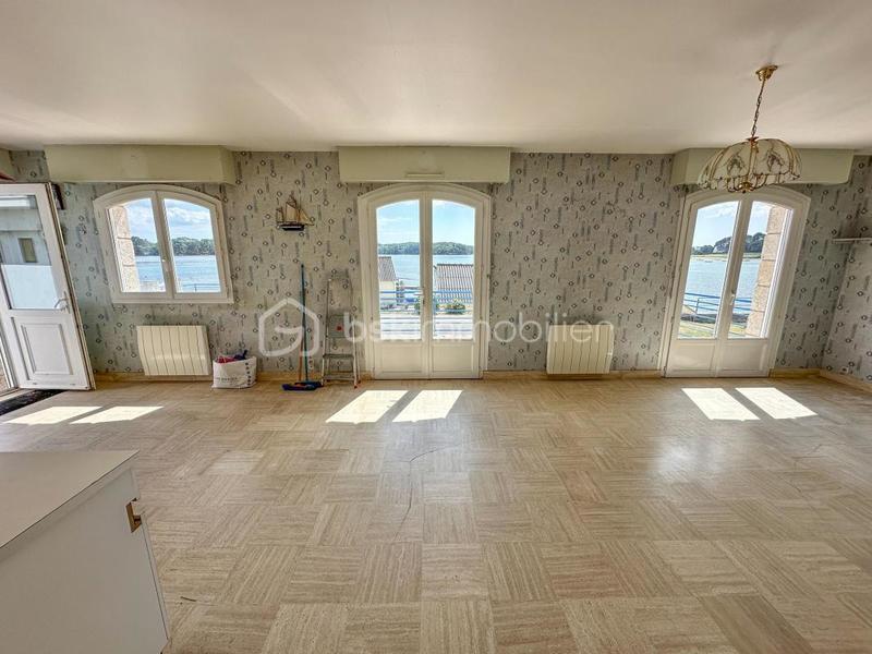 Maison - 102 m² - 5 pièces