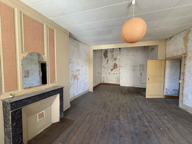 Maison de village - 218 m² - 7 pièces