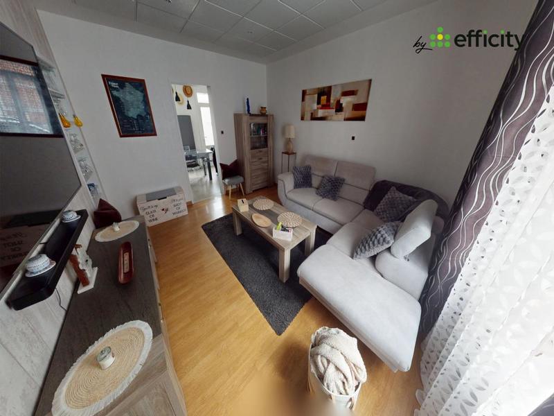 Maison - 98 m² - 5 pièces