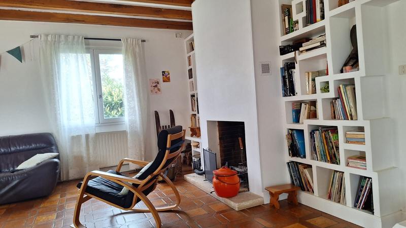 Maison traditionnelle - 240 m² - 10 pièces