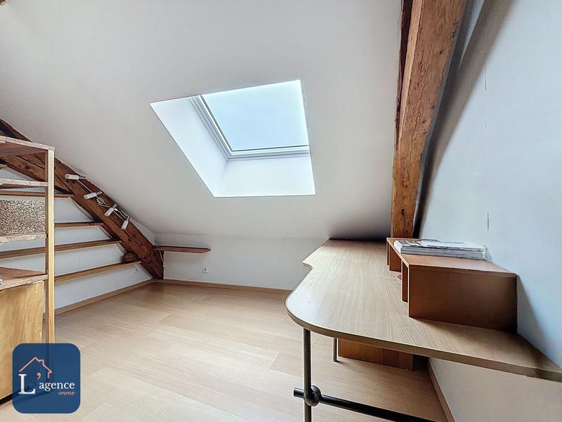 Appartement - 192 m² - 6 pièces