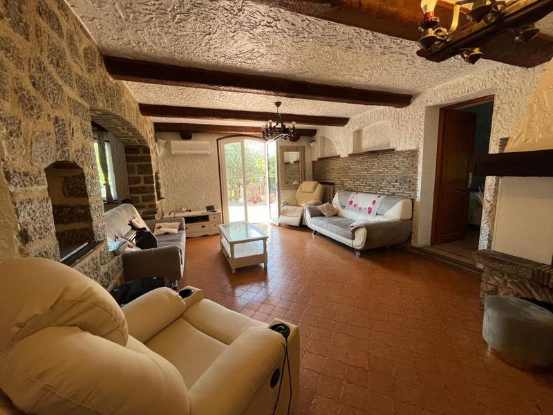 Appartement - 117 m² - 3 pièces