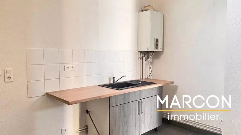 Maison - 94 m² - 5 pièces