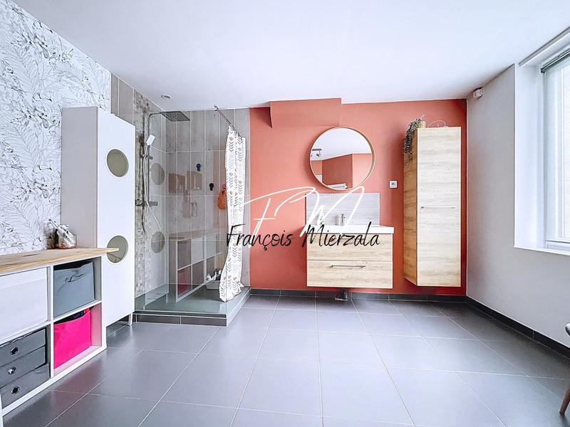 Maison - 155 m² - 7 pièces