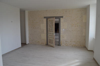 Maison - 280 m² - 6 pièces