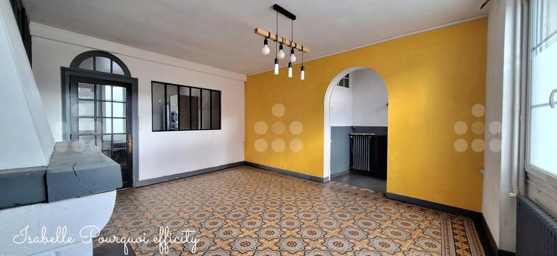 Maison ancienne - 156 m² - 5 pièces