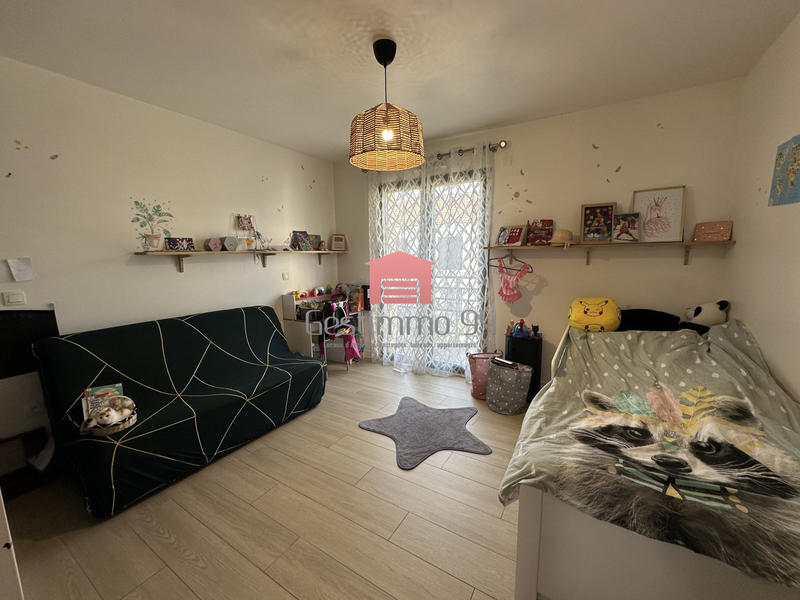 Maison contemporaine - 237 m² - 8 pièces