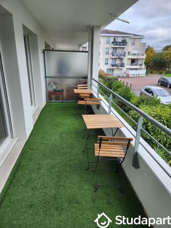 Chambre - 9 m² - 1 pièce