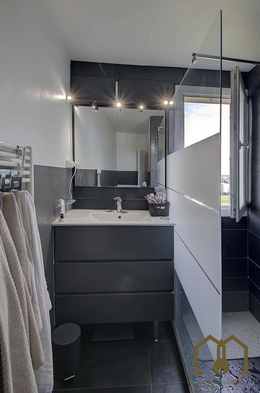 Appartement - 70 m² - 4 pièces