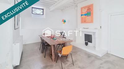 Maison - 283 m² - 10 pièces