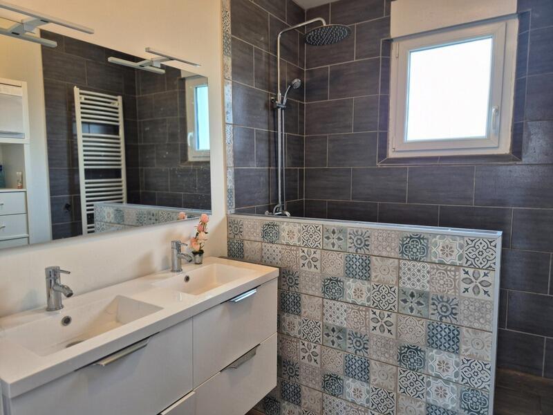 Pavillon - 132 m² - 6 pièces