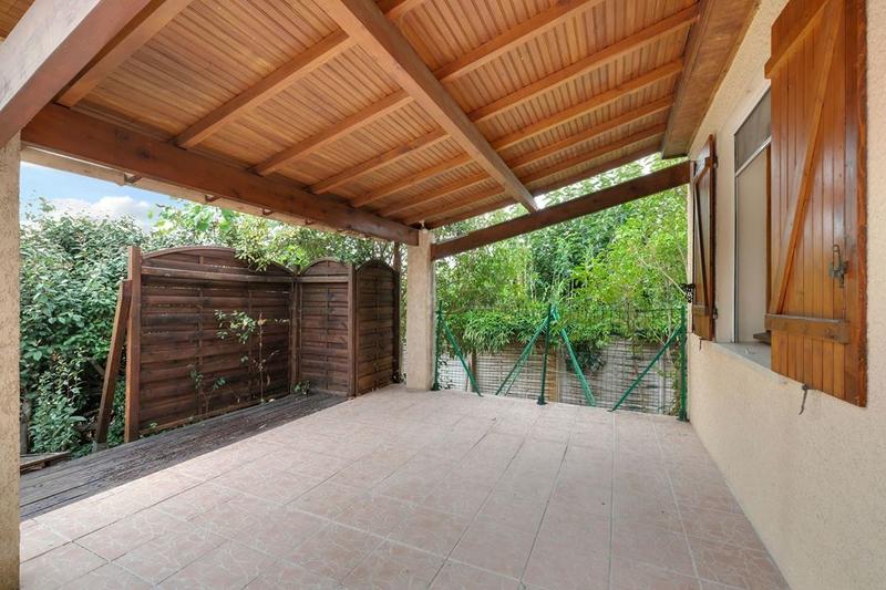 Maison traditionnelle - 144 m² - 5 pièces