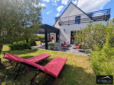 Maison - 160 m² - 6 pièces