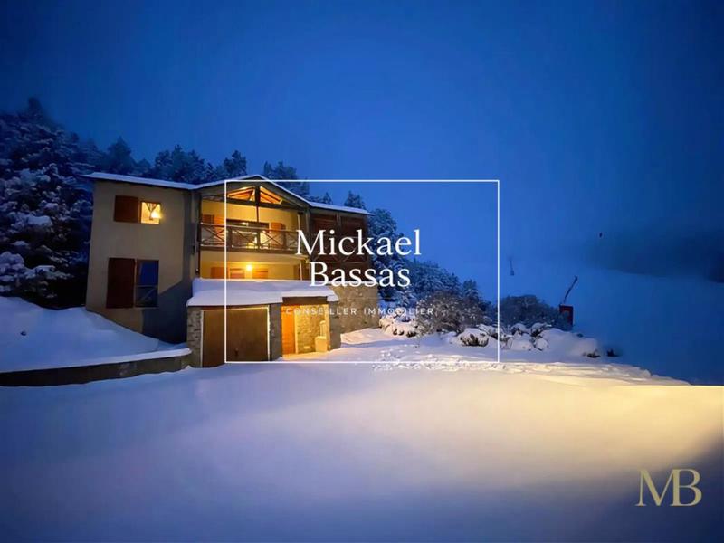 Maison - 148 m² - 9 pièces