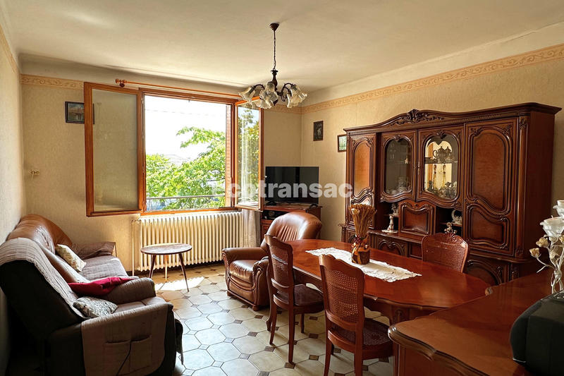 Maison - 202 m² - 4 pièces