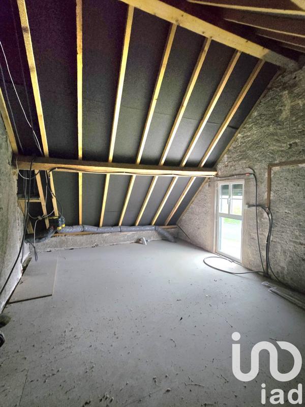 Maison - 143 m² - 7 pièces