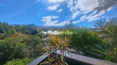 Maison - 167 m² - 6 pièces