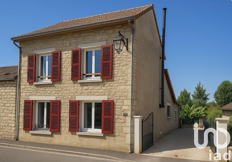 Maison - 98 m² - 4 pièces