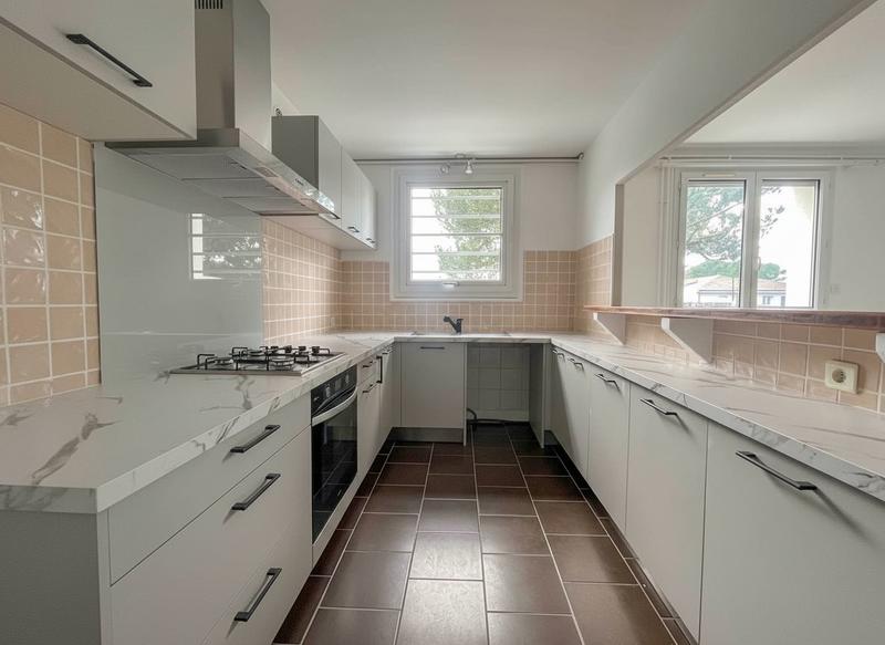 Appartement - 79 m² - 3 pièces