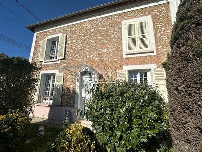 Maison - 158 m² - 5 pièces