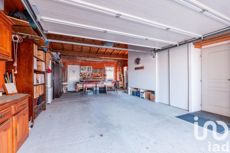 Maison - 215 m² - 8 pièces