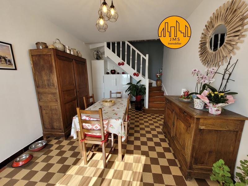 Maison - 120 m² - 5 pièces